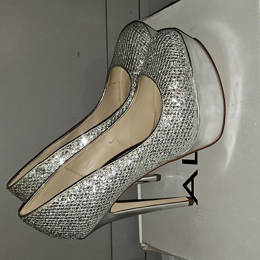 Aldo Fran Silver Platform Heels Size 8 - Picture 2 of 16